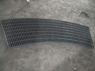 您知道發電廠冷卻塔煙囪格柵板鋼結構平臺鋼格板的規格嗎? 您知道發電廠冷卻塔煙囪格柵板鋼結構平臺鋼格板的規格嗎?