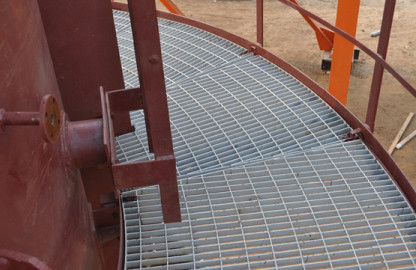 安平泰江鋼格板廠家提供-325/30/100鋼格板常用規格型號