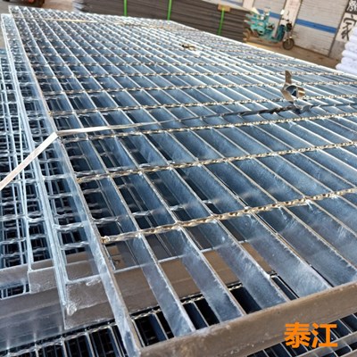 檢修平臺格柵板安裝 檢修平臺格柵板生產廠家 檢修平臺格柵板安裝 檢修平臺格柵板生產廠家